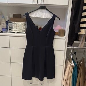 Elegant Navy Blue Sleeveless Dress
